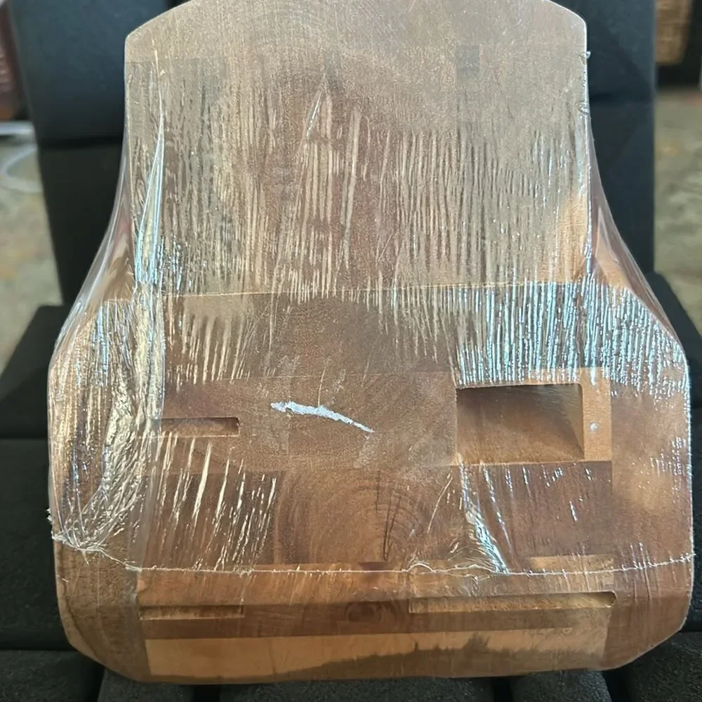 Walnut Knife wood Block For 4 Pieces Sealed 9”x8”x7”